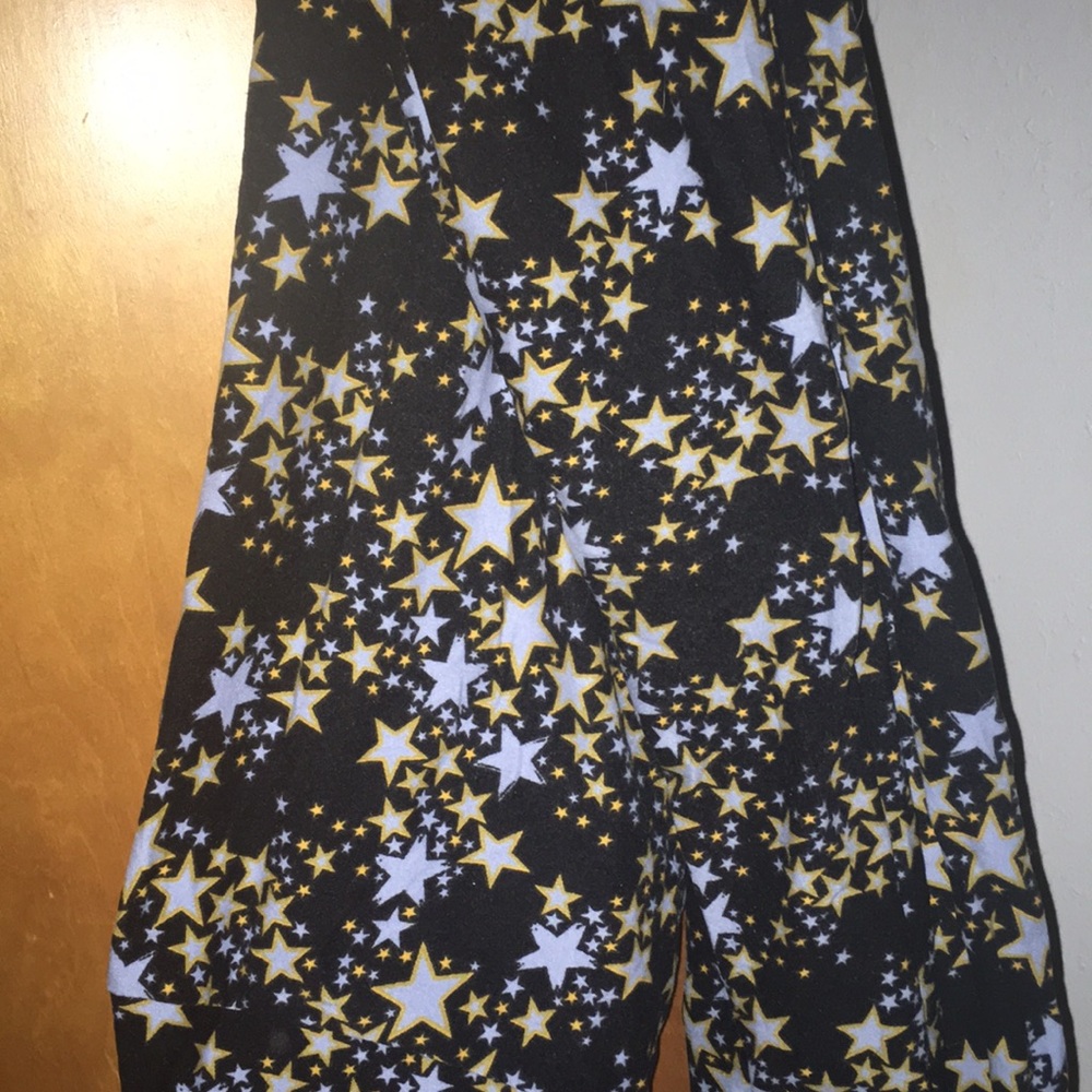Lularoe Star Leggings - OS